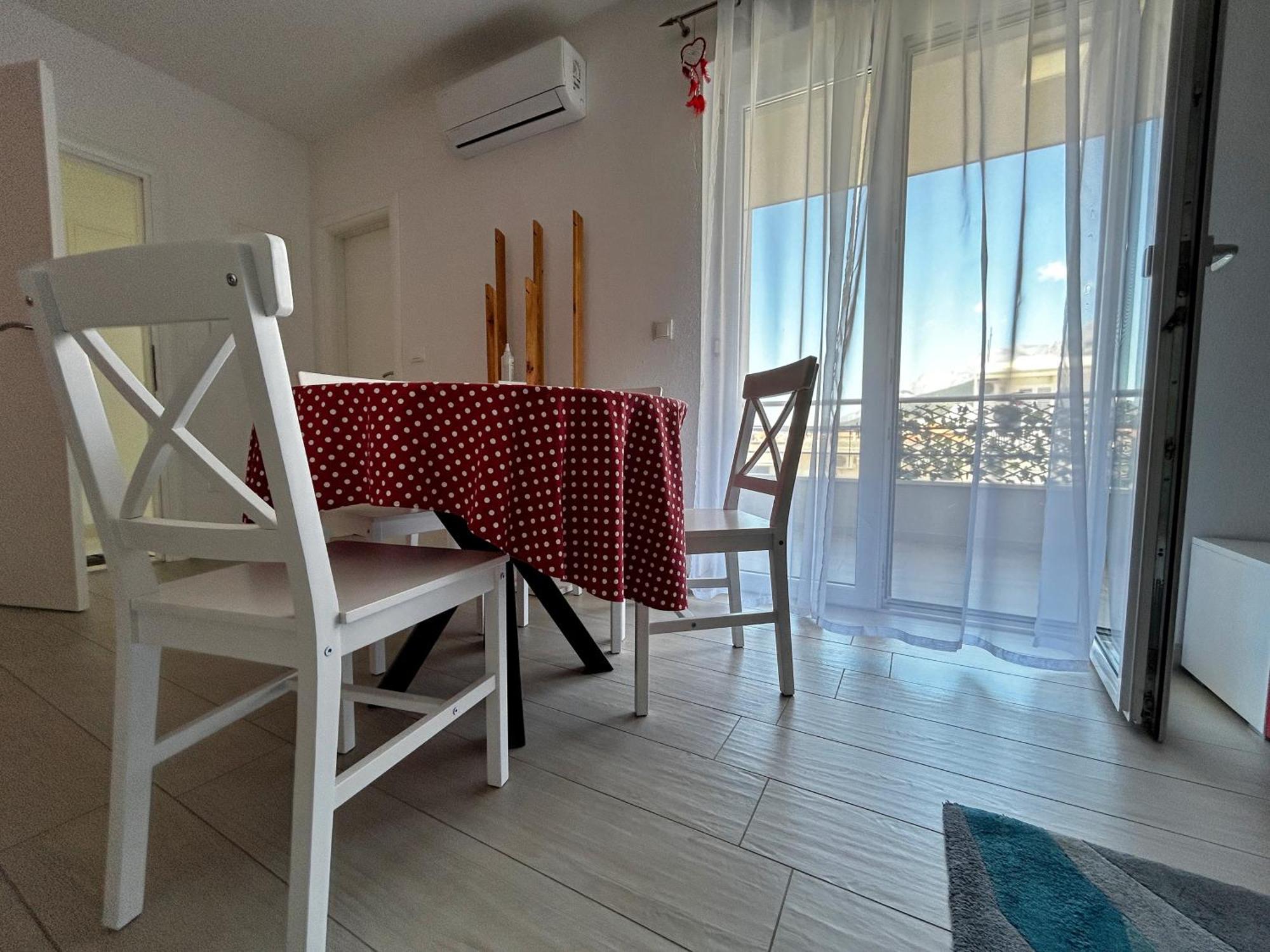 Apartman Sjever Makarska Exterior foto